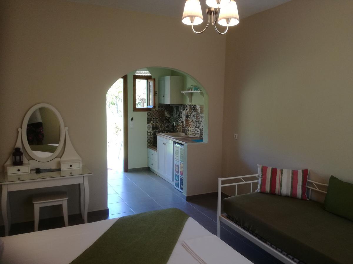 Kallisti Seaside Studios Skopelos Agnontas المظهر الخارجي الصورة